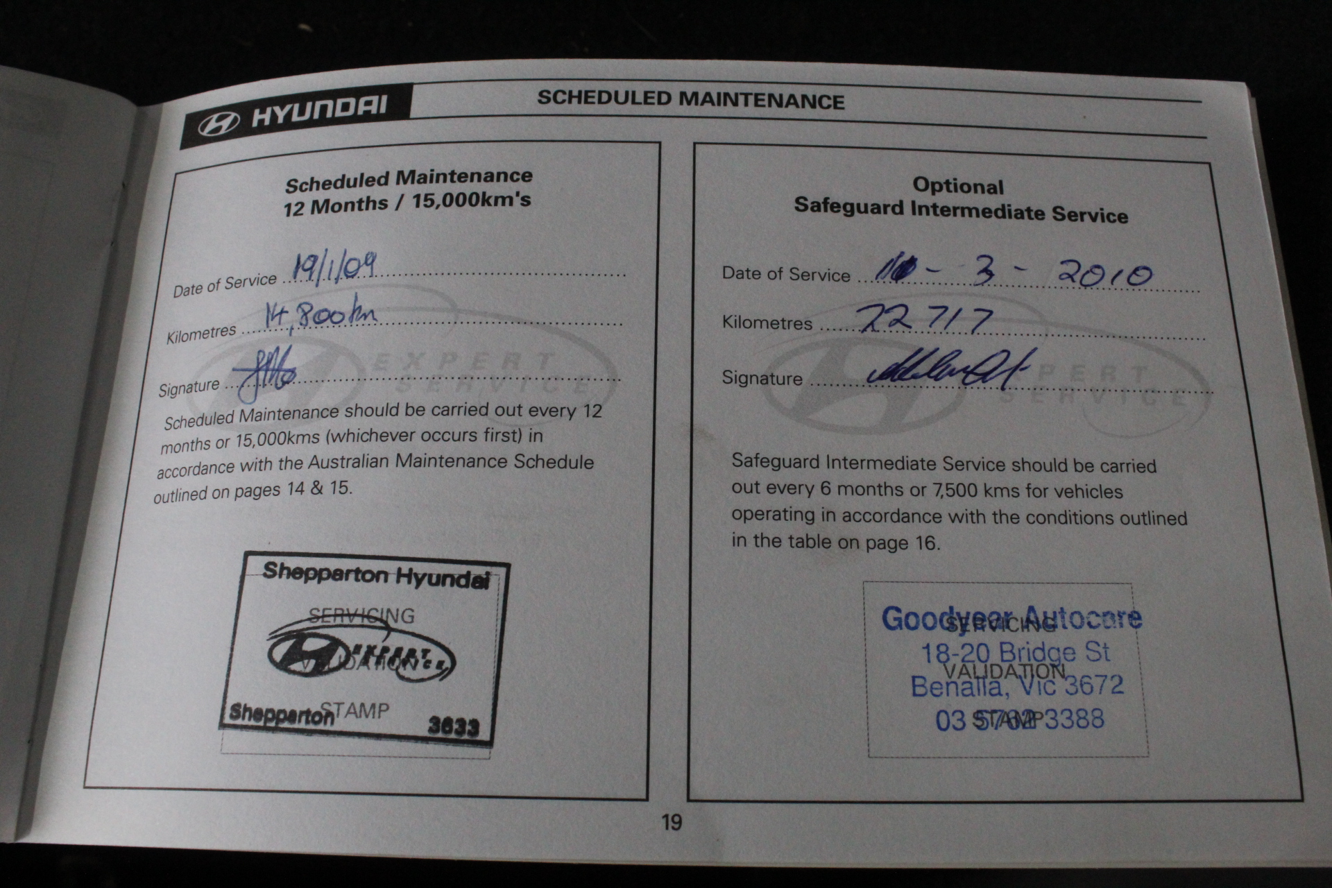 2pc TOMMY BAHAMA Men's Lounge Set, Size XL, Grey/Navy.  Buyers Note - Disco