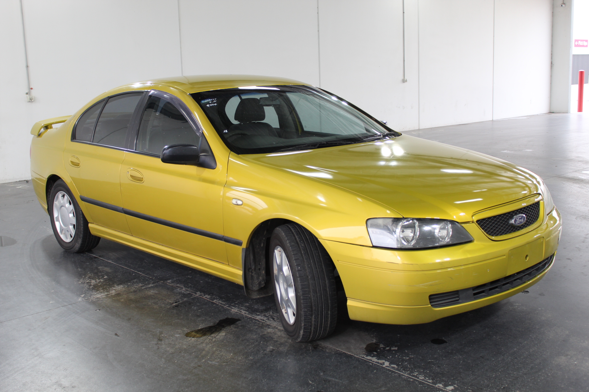 Quality Rubber Shoes 7 New and Jacket H&M L Minor use