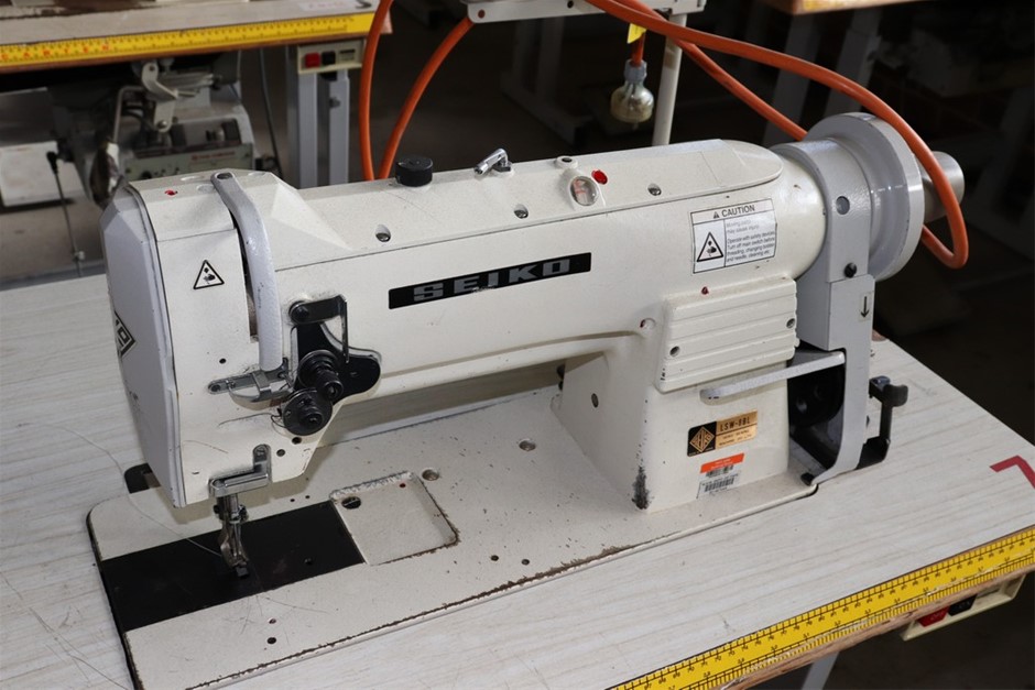 Rhodium Plated Men's Band Ring (4mm) - US Size 12