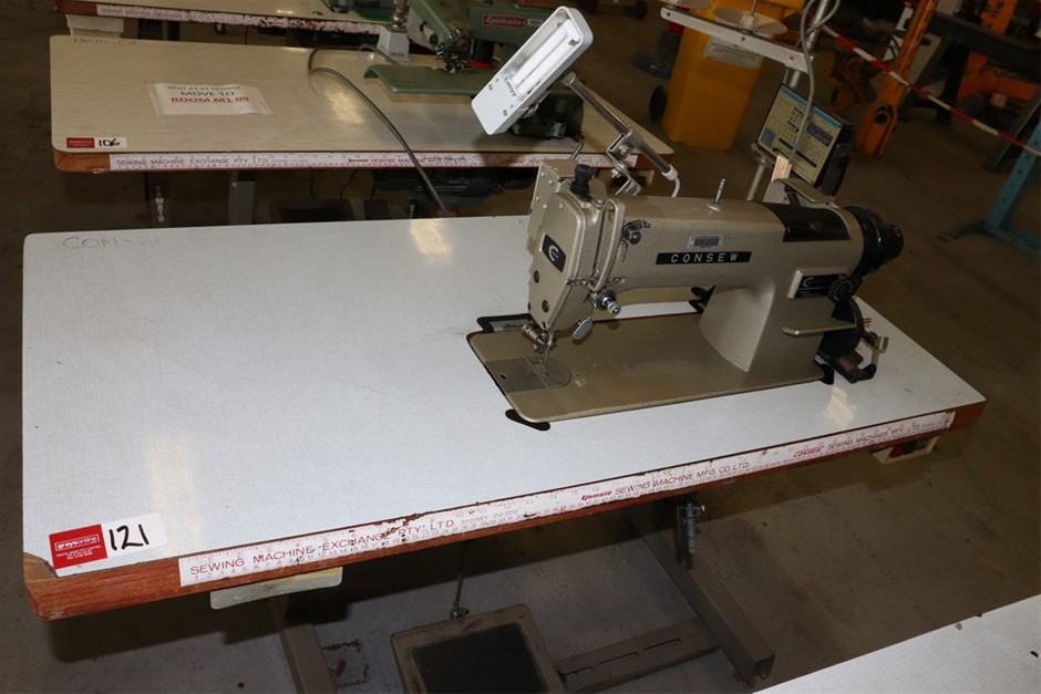 SKLZ Kick-Out Basketball Return Attachment. NB: Damaged Packaging, Missing