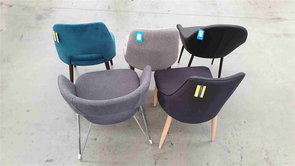 CASUAL LIVING Lap Desk w/ Removable Knit Cover.