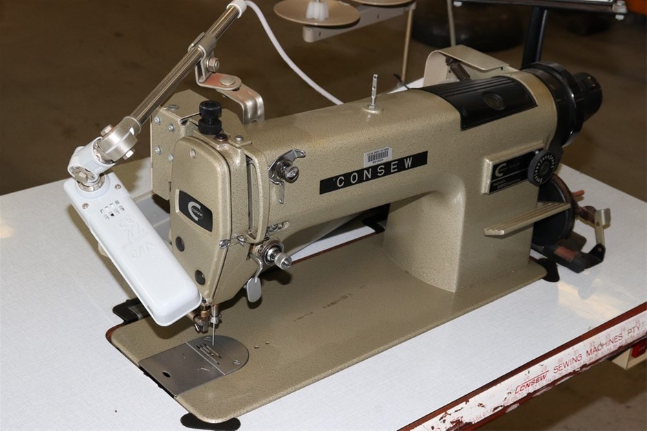 THERMOFLASK 2pc Ombre Stainless Steel Drinking Bottles, Blue & Green, 710ml