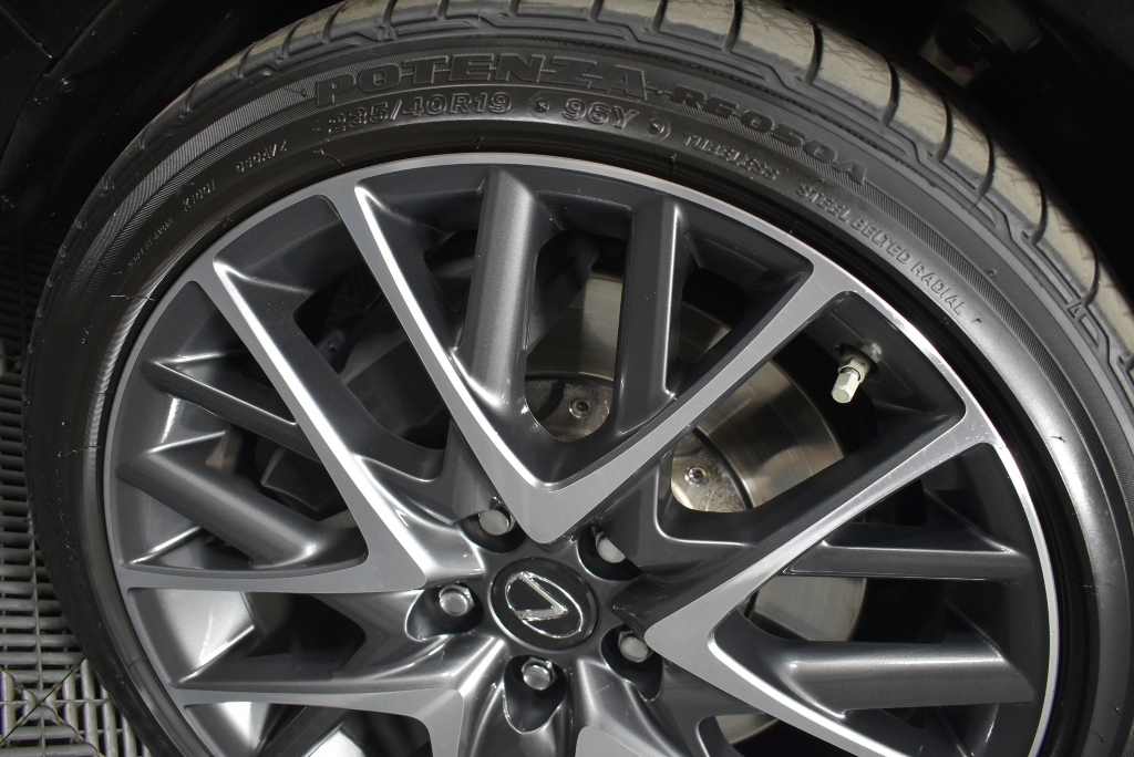 DeWALT 54V XR Li-Ion Cordless FlexVolt 190mm (7-1/2") Circular Saw - Skin O