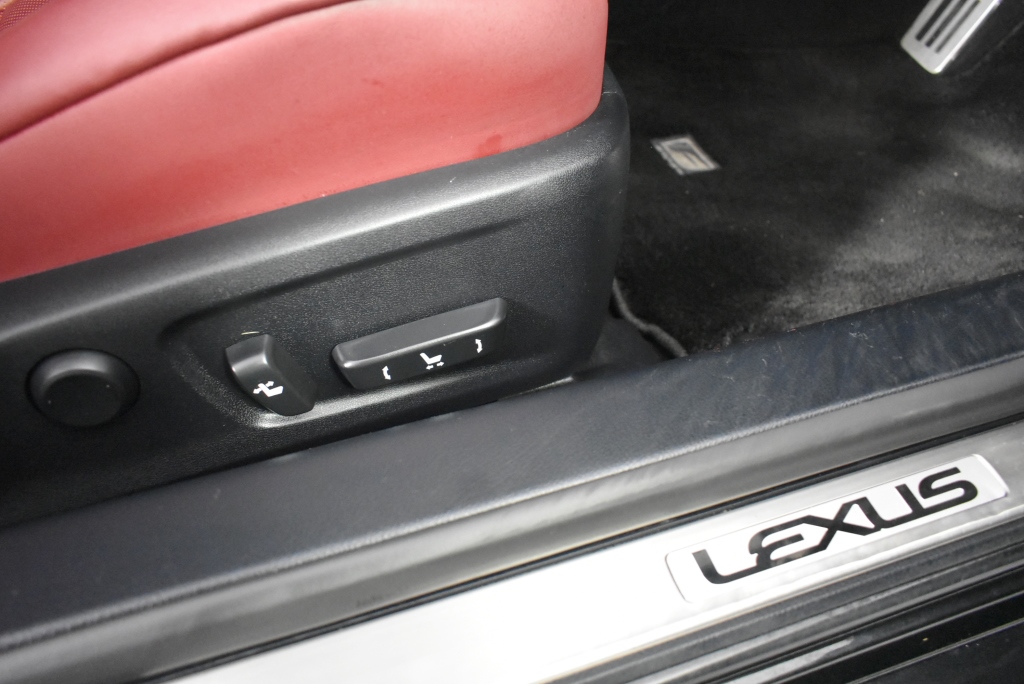 DeWALT Green Beam Cross Line Laser Level.