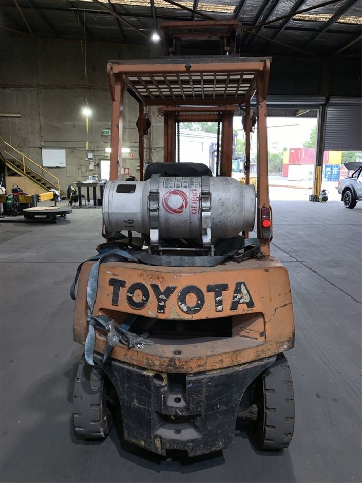 DeWALT 18V 5.0Ah XR Li-Ion Cordless Slide Battery. NB: Has been use & Not i