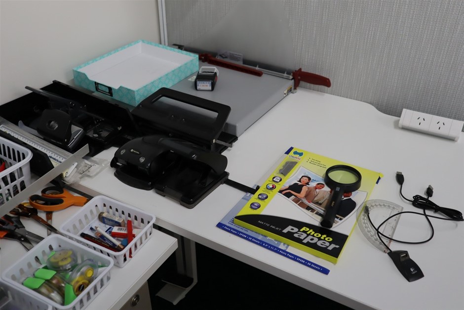 2 x VOREL PVC Pipe Cutters, 42mm Max. cutting diameter.