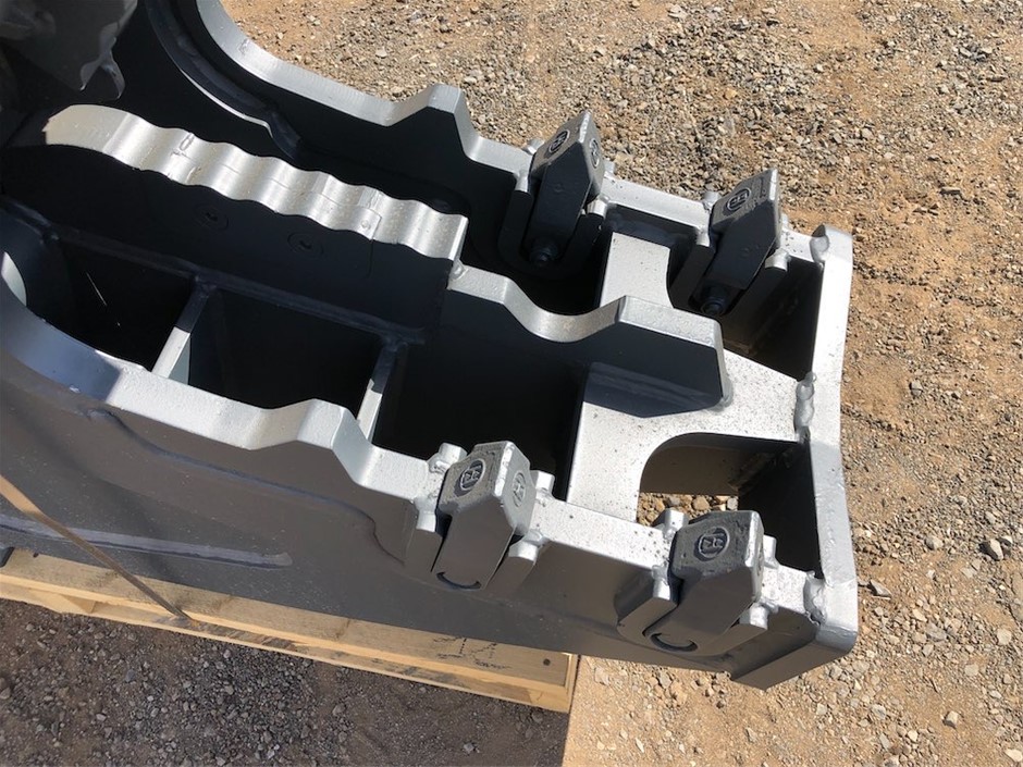 Roberts Estate Shiraz 2023 (12x 750mL) SEA