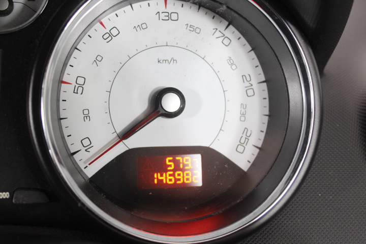 Jacqueline Brut Rosé NV (6x 750mL), France.