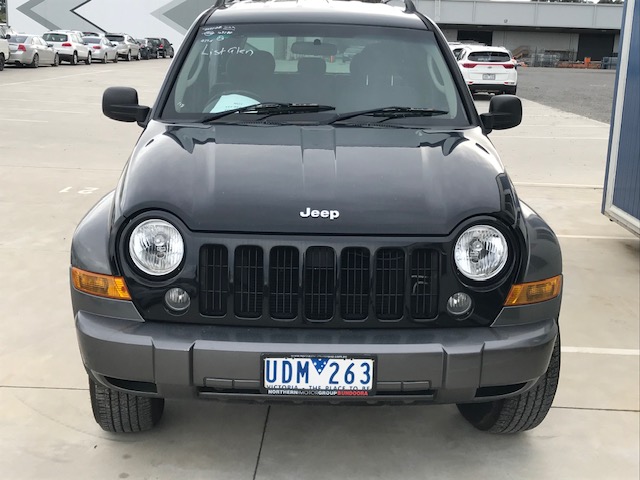 Little Giant Shiraz (6x 750mL).