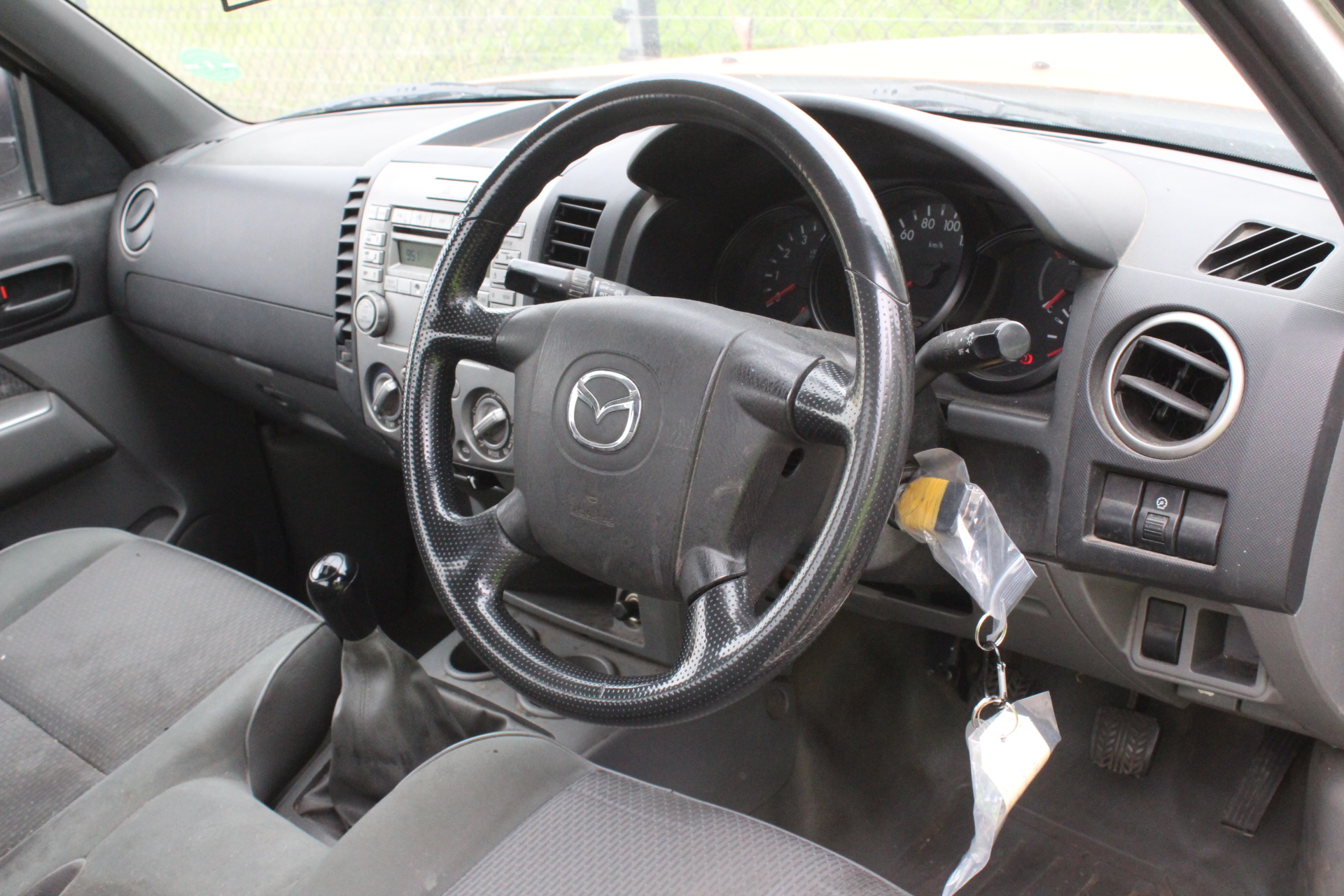 Jules Roy Chardonnay 2023 (6x 750mL), France.