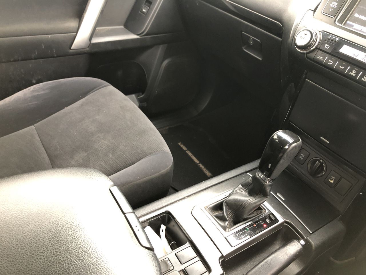 1966 Australia silver 50 cents in box UNC x 2 & 1 Gram Germania Silver bar