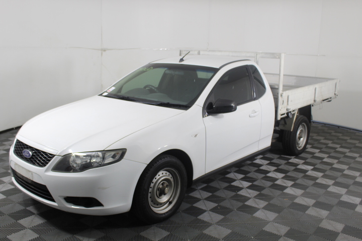 9K WHITE GOLD 0.10ct F VS LAB DIAMOND 3 STONE RING