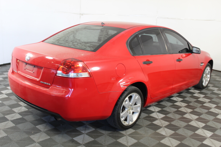 SILVERSTONE Technology M.2 SATA SSD to USB 3.1 Gen 2 Enclosure with Retract