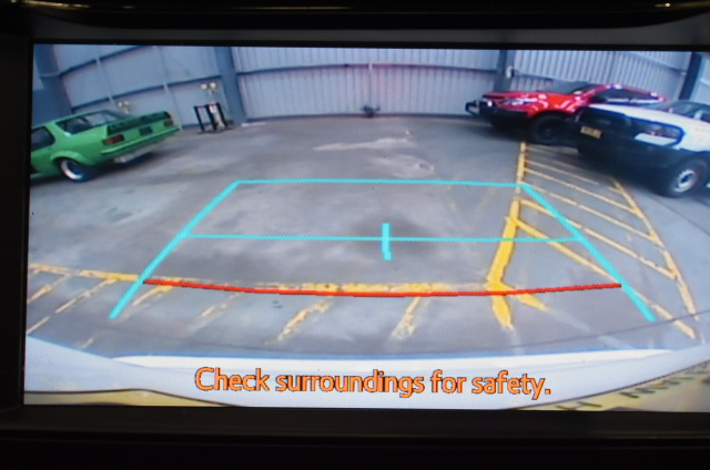 4.98 Carats Light Yellow Fire Opal