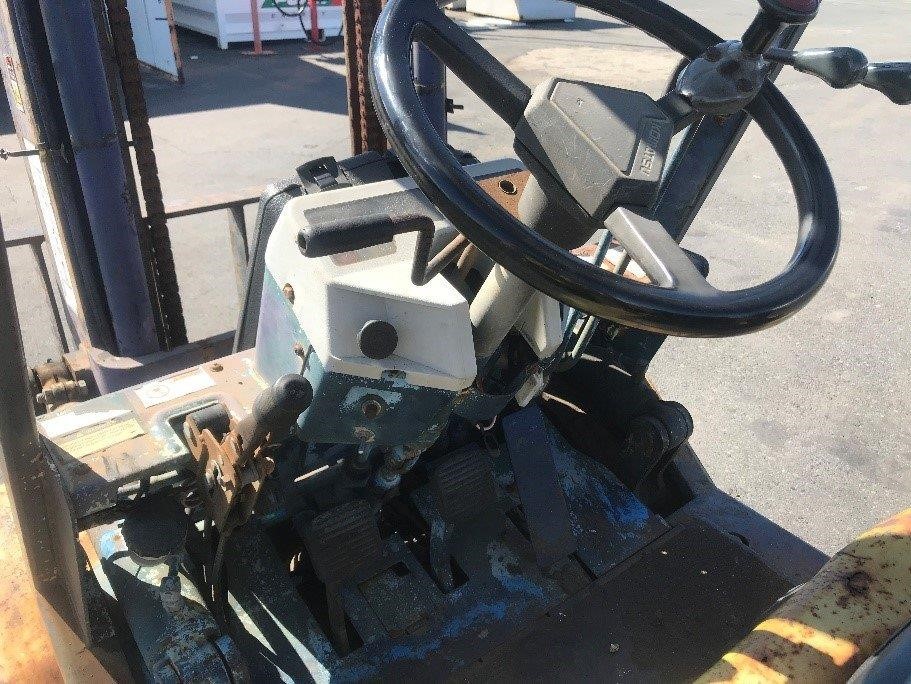 Ponte Prosecco DOC NV (6x 750mL). Italy