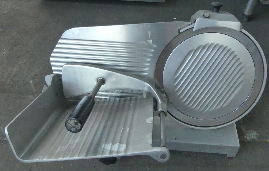 Epson EB-575W LCD Projector