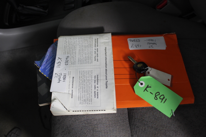 Mix Type DVDs with box dimensions are 58x39x43 cm