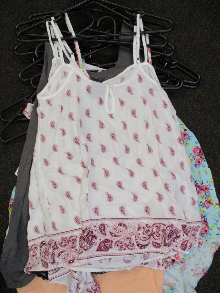 4.48 Carats Black - Color Play Opal