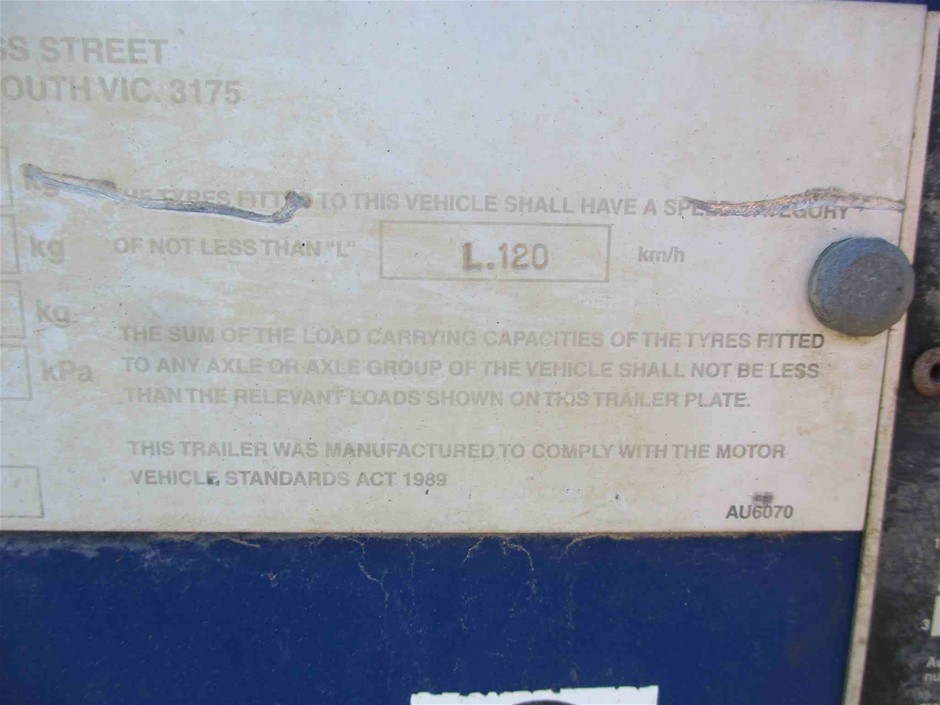 SAMSUNG S24E650BW Color Display Unit + Unknown Brand/Model Monitor Arm