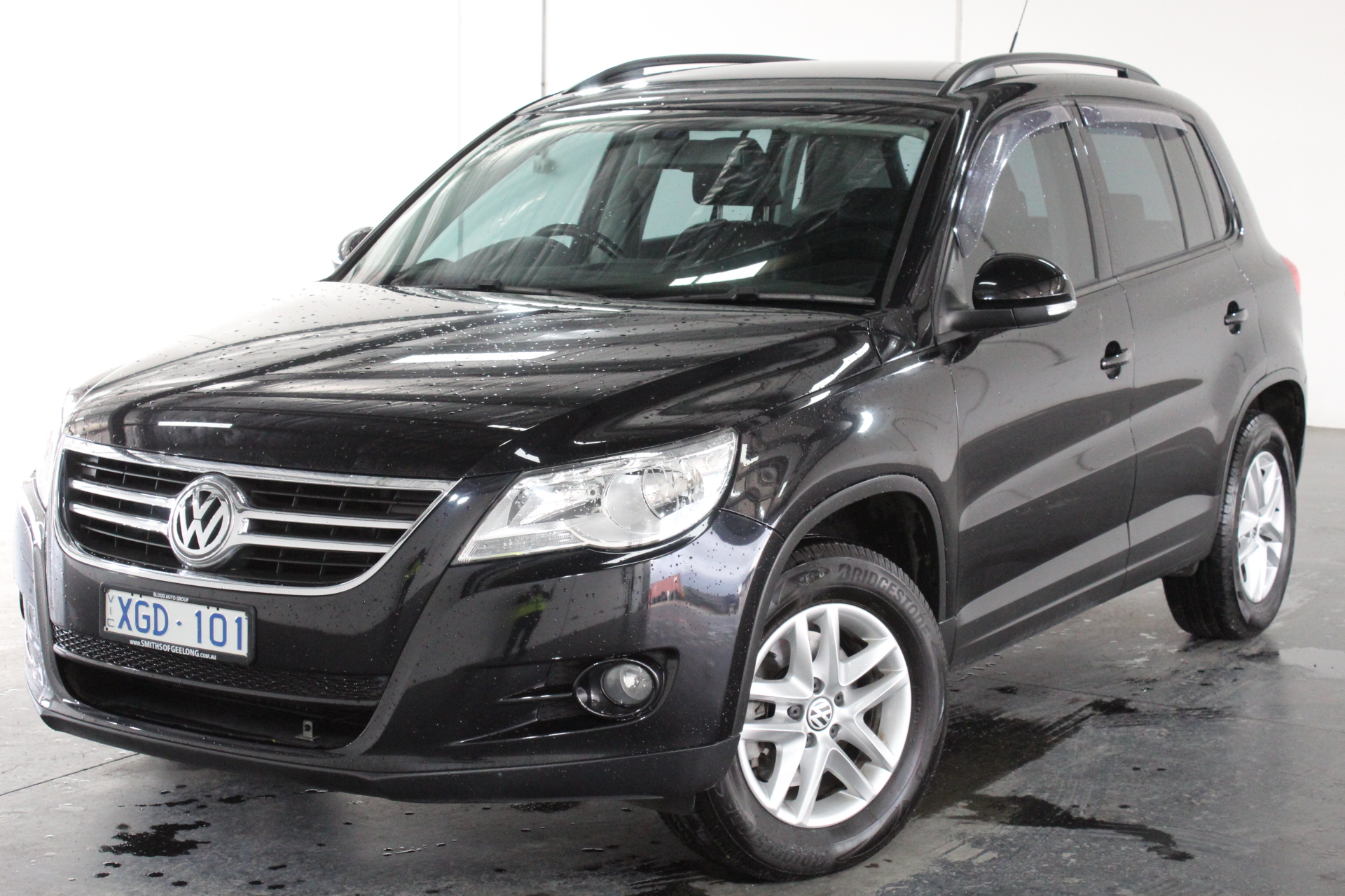 Jacqueline Blanc De Blancs Brut NV (6x 750mL), France.