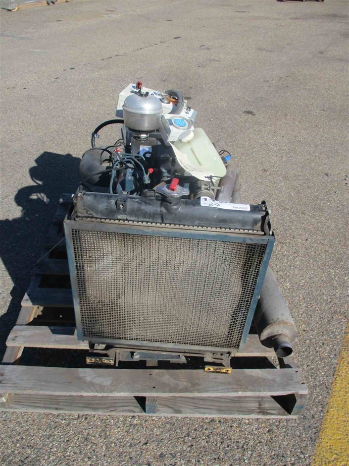 <p>2000 FTE 3A  Triaxle Pantech Lead Trailer</p>