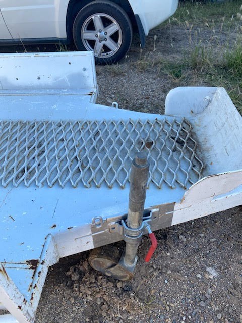 18K White Gold -Filled Clustered Chain Bracelet Simulated Diamonds - 22.8cm