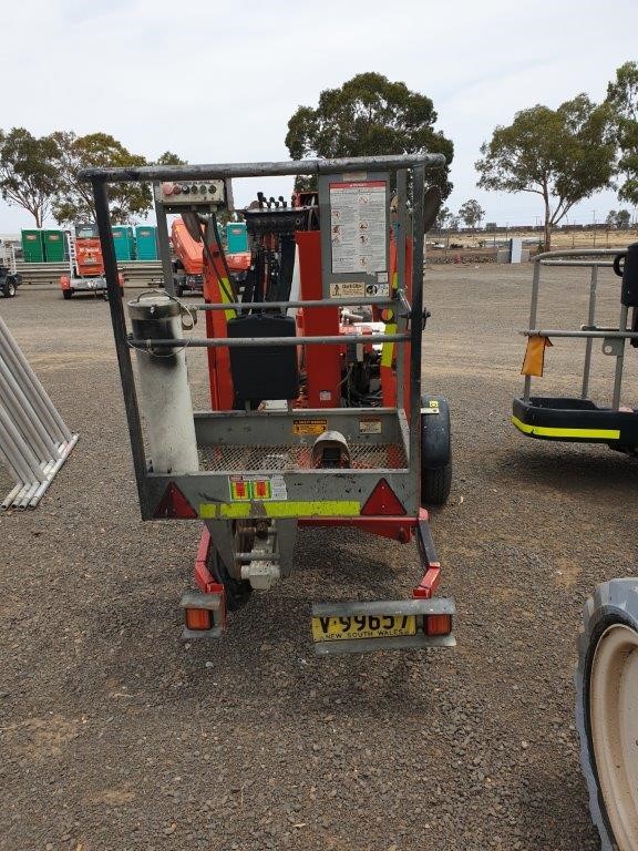 Howlin Gale Wines Category 5 Cabernet Sauvignon 2017 (6x 750mL) SA