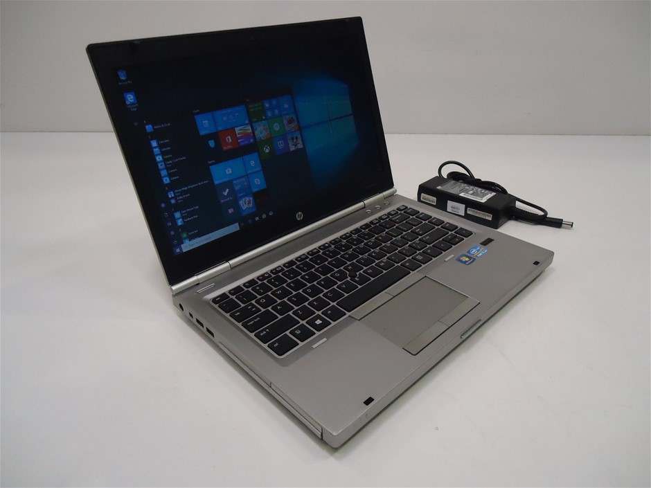 Men's Rectangle Luxury Wrist Watch Quartz Sports Luminous Quartz Watch