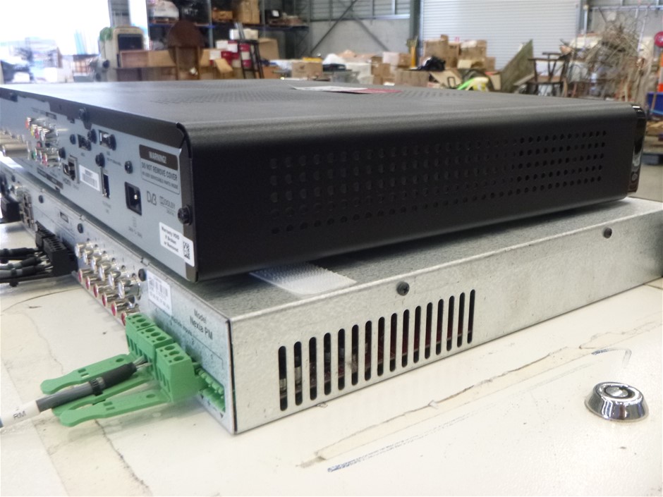 CALVIN KLEIN JEANS Women's City Short, 97% Cotton 3% Elastane, Size W26, Eg