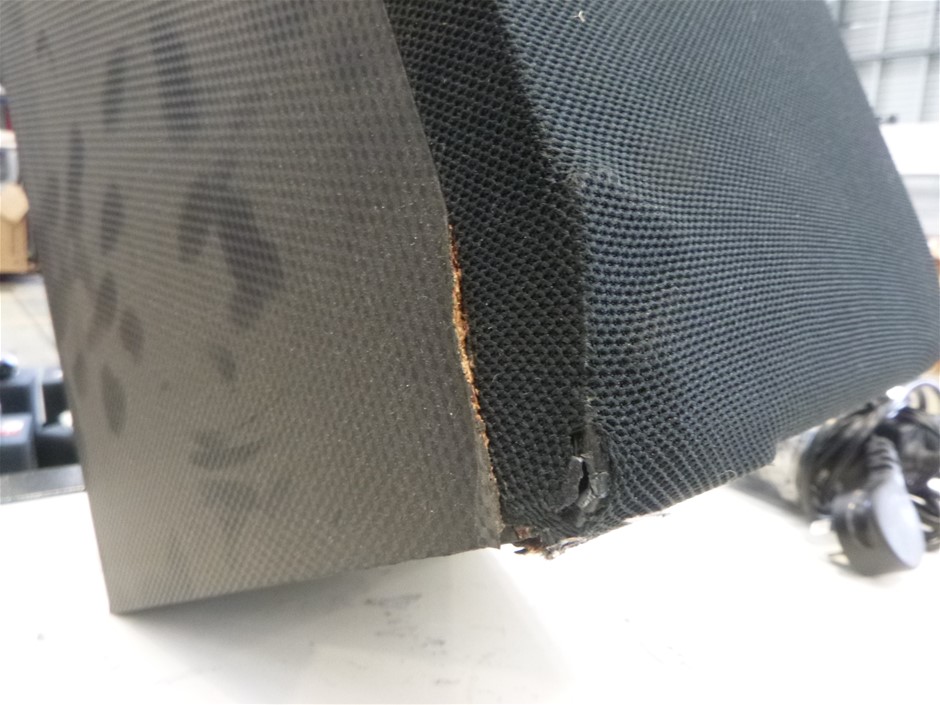 TUFF Women's Active Top, Size M, 94% Polyester, Blue.  Buyers Note - Discou