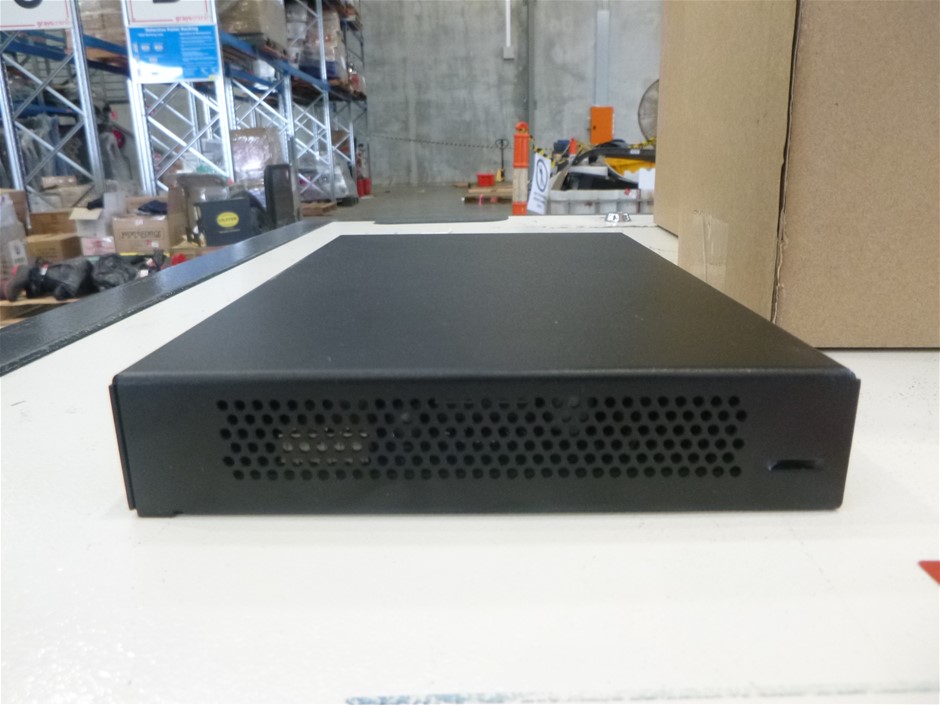 2XU Unisex Propel Neoprene Ankle Cut Swim Booties. Size [US 7/ AU 6], Black