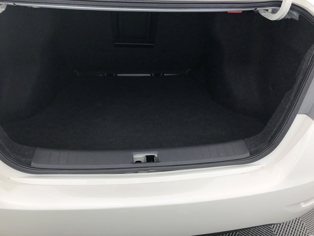 WOLF BLASS WINES Black Label 1974 (1x 750mL), South Australia. 5* Prov