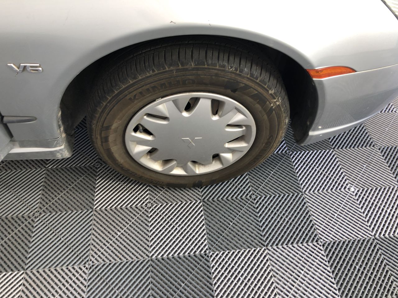 New Waterproof Men'S Watch Barrel Shaped Transparent Quartz Watch Popular