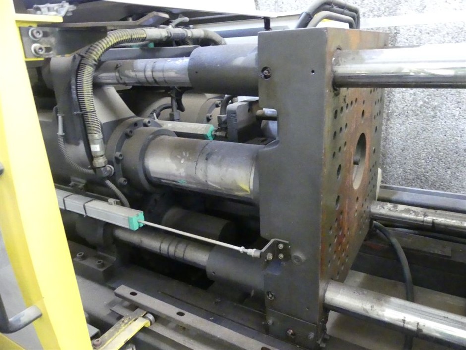 NESCAFÉ Dolce Gusto Genio S Plus, Coffee Machine, Black. NB: Box still seal