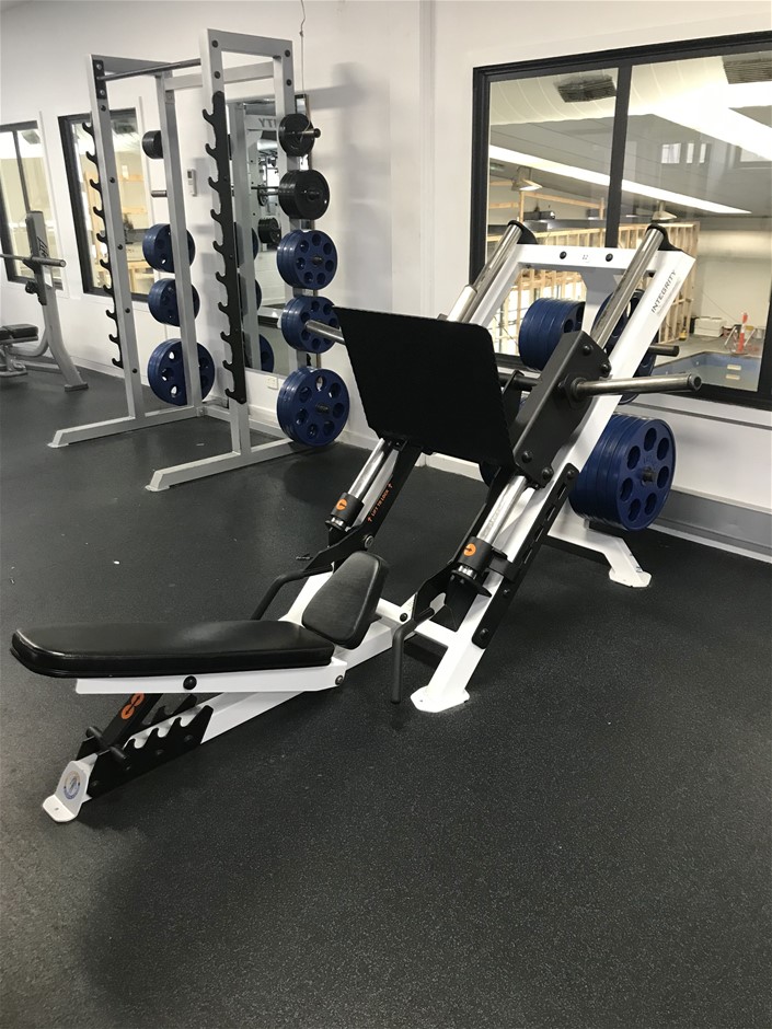 RUSSELL HOBBS Carlton Kettle, Stainless Steel, 1.7L Capacity. Model RHK82BR