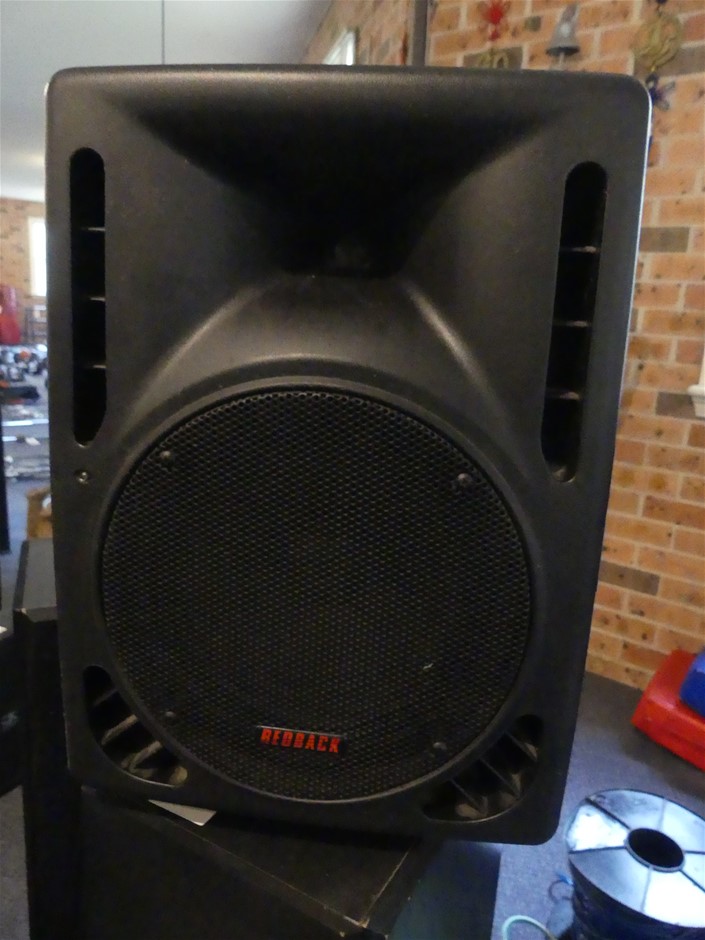 ROBOROCK S8 MaxV Ultra Robotic Vacuum Cleaner, Model RR-S8MVU52-03-BLK. NB: