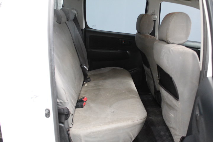 INSTANT POT Duo Cuisine 8 In 1 Cooker 5.7L 112-2215-01-AU, Black.