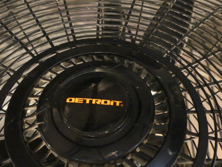 MIRABELLA 10pk LED Downlights, 9W 5CCT Dimmable I006247. NB: Damaged packag