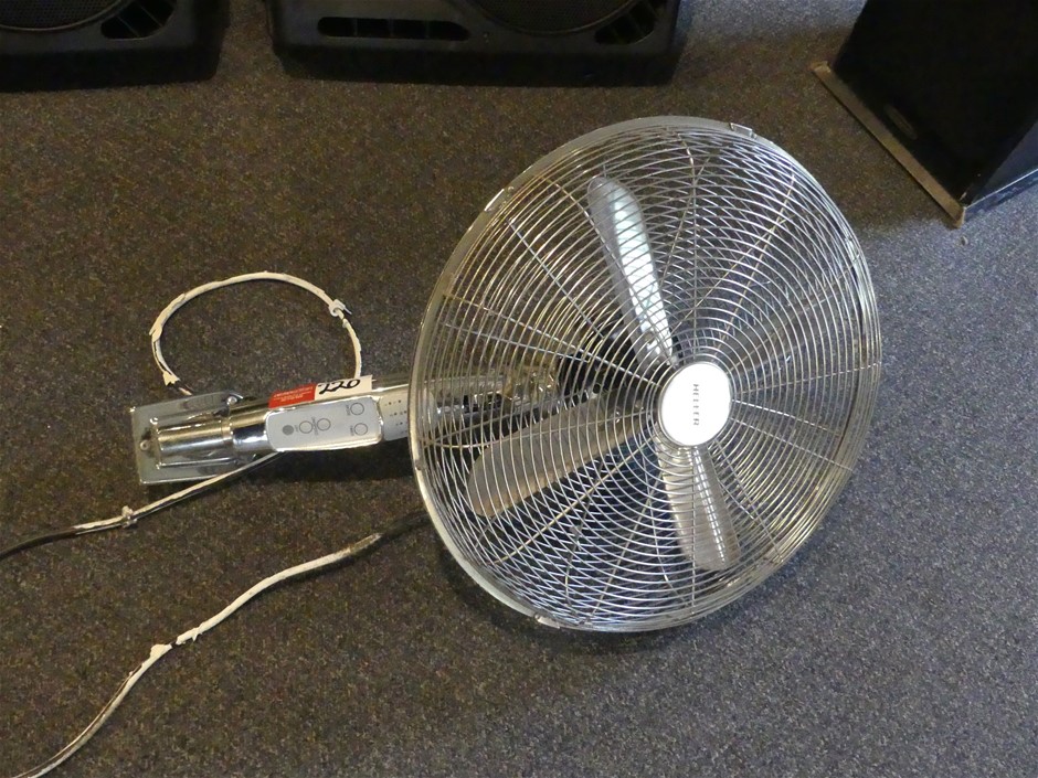 NEWGALE Rechargeable Anywhere LED Sensor Light. N.B: Not in original packag