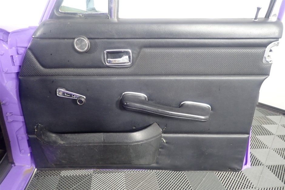 8 x TROPICAL FRUIT Durian Sweet & Crispy Tropical Treat, 130g. Best Before: