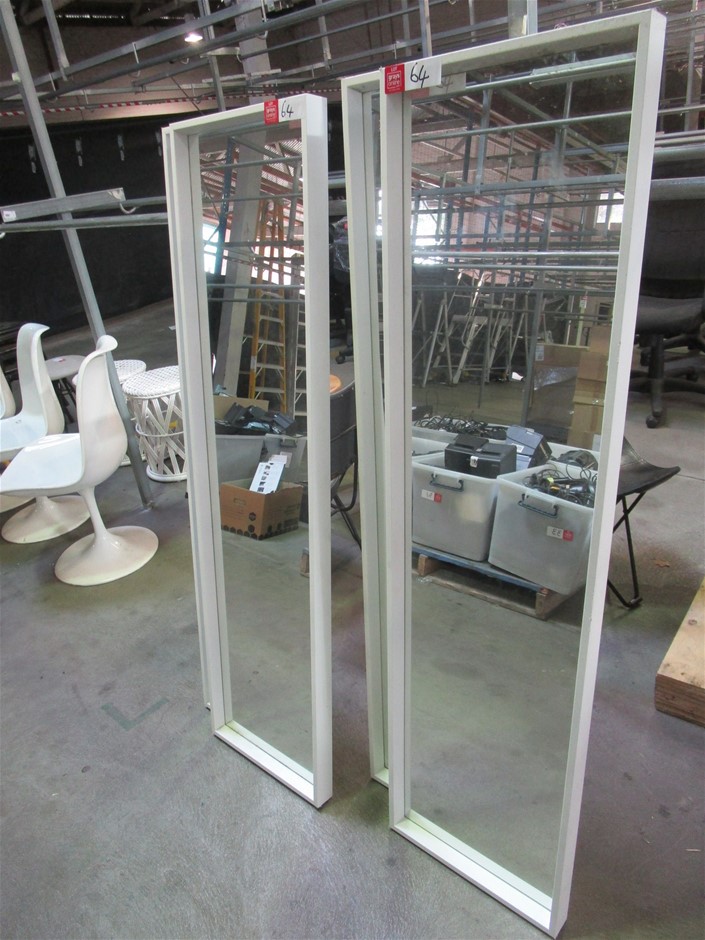 AXIS Mix Model and P3225-V MKII Network Dome Camera (Lot of 6)