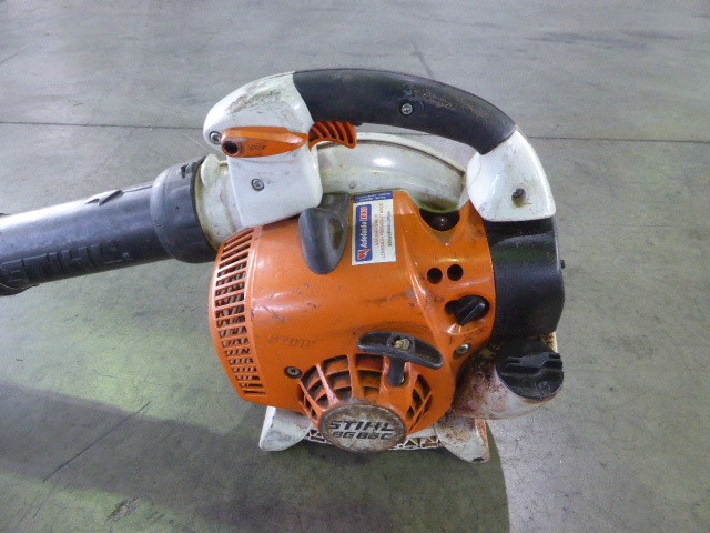 LODGE Rectangular Cast Iron Grill Press, Pre-Seasoned, 6.75-inch x 4.5-inch