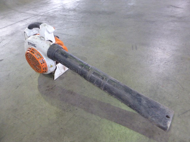 <p>2005 Combo Industries PT2L Tandem Axle Beavertail Plant Trailer</p>