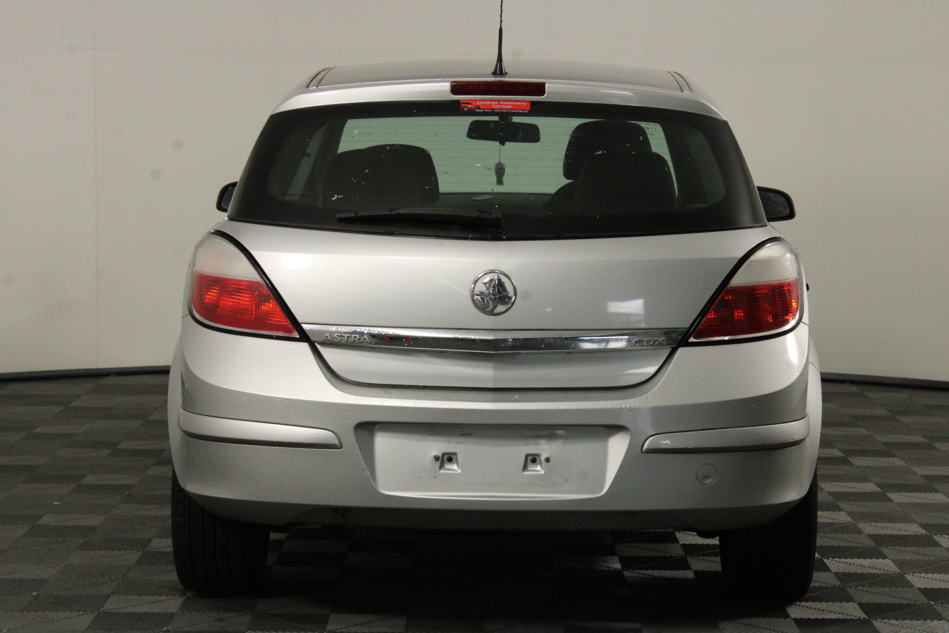 MONDETTA Women's Lightweight Zip Hoodie, Size L, Black.