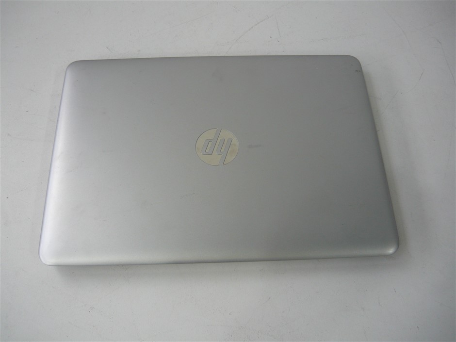 1.30 Carats Blue Sapphire