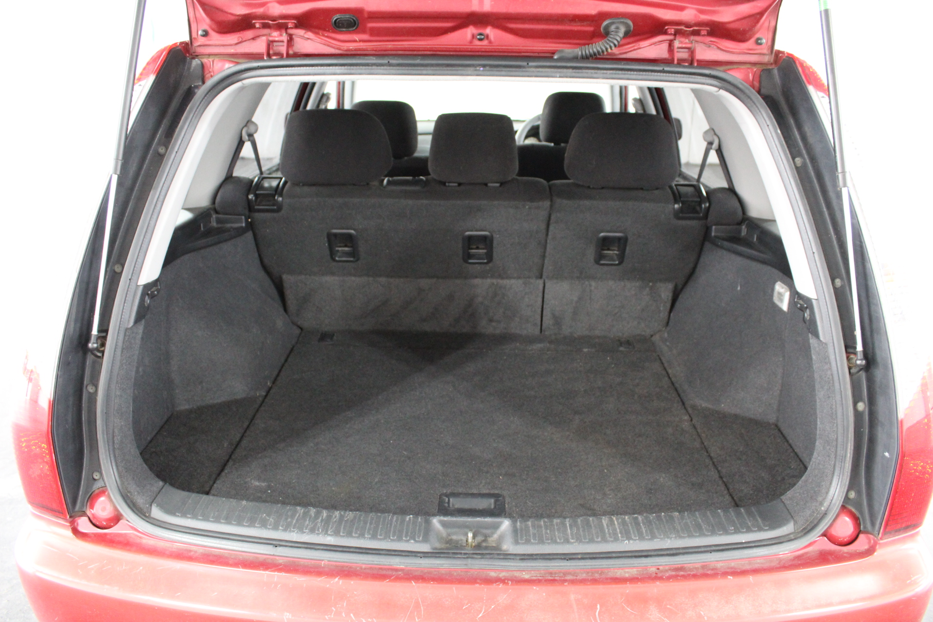 16.59 Carats Natural Yellow Sapphire