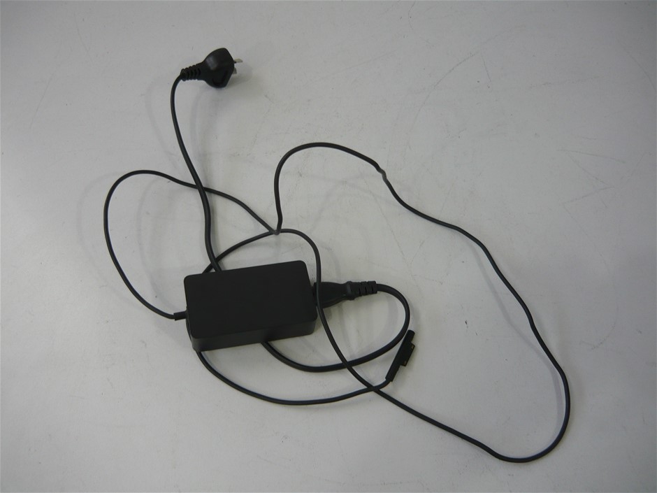 Jules Roy Chardonnay 2023 (6x 750mL), France.