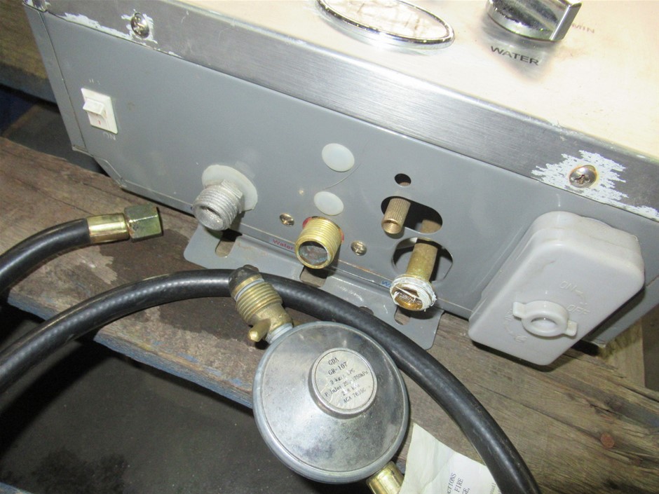 2 Monkeys Sauvignon Blanc 2025 (12x 750mL) SA