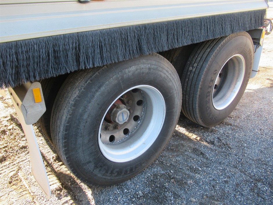 2 Monkeys Chardonnay 2024 (12x 750mL) SEA