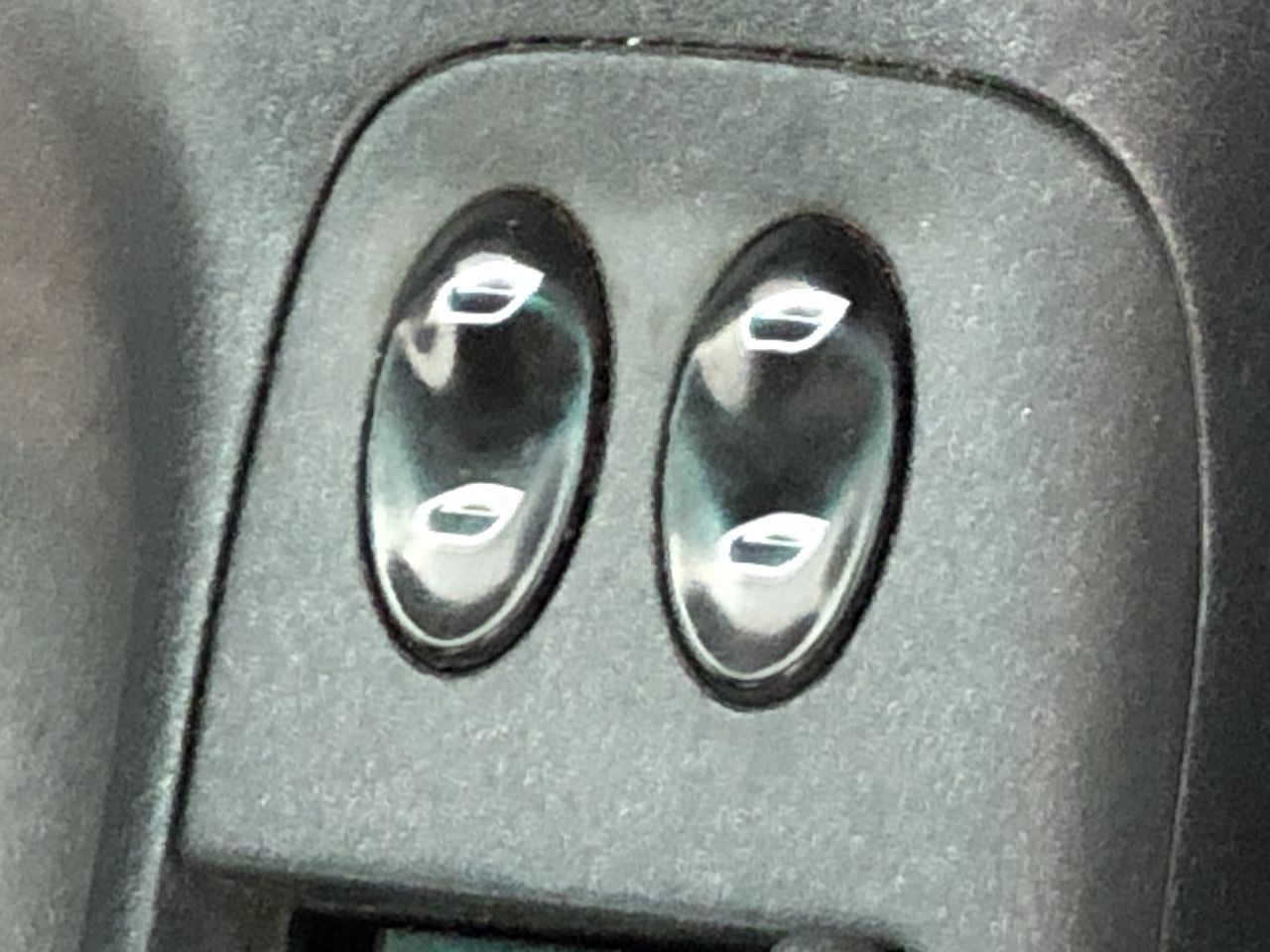 2018 Volvo XC60 D5 R DESIGN Turbo Diesel Automatic - 8 Speed Wagon